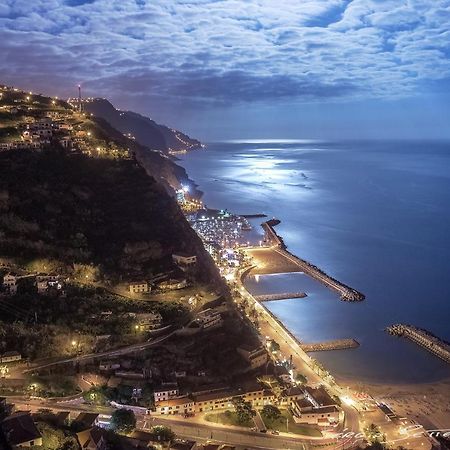 Appartamento Peace Haven Calheta  Esterno foto